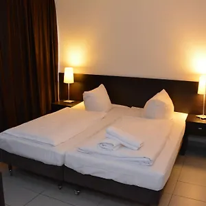 mosel-hotel.frankfurtammainhotels.com/